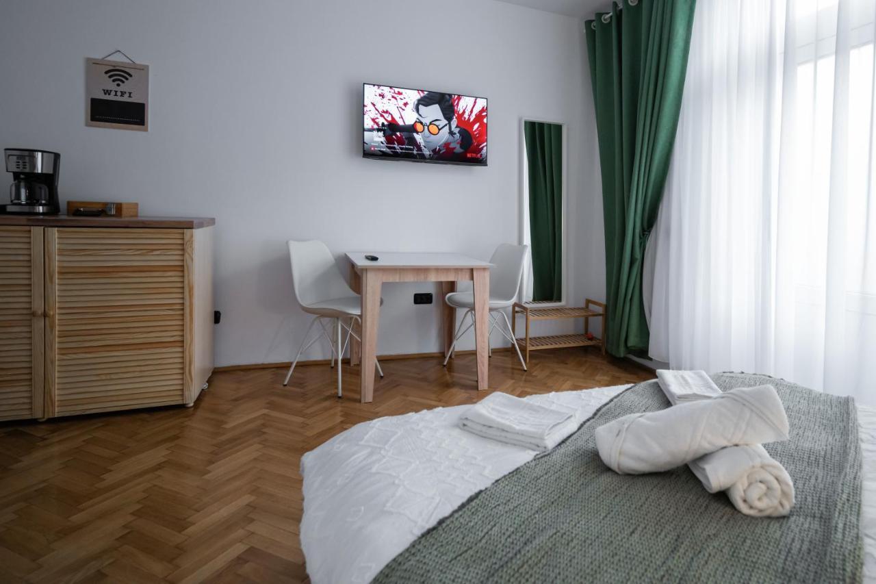 Hotel Casa Basarab Brașov Exterior foto